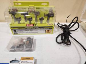 lot 64 image: Assorted Hand Tools and Accessories