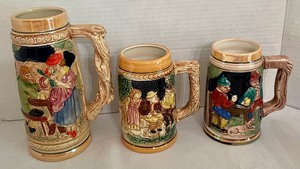 lot 135 image: Five Vintage Collectible Steins