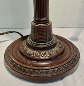 lot 146 image: Domed Glass Table Lamp