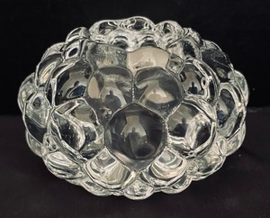 lot 169 image: Raspberry Votive Holder by Orrefors