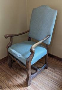 lot 112 image: Antique Carved Wood Armchair