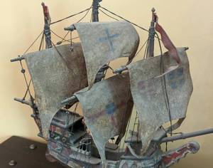 lot 119 image: Antique Wooden Model Ship