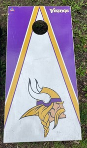 lot 230 image: Minnesota Vikings Corn Hole Game