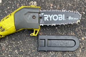 lot 265 image: Ryobi 18 Volt Pole Saw