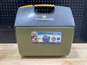 lot 22 image: Playmate 16 Qt Cooler