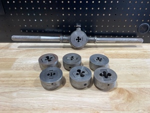 lot 26 image: Little Giant Die Set