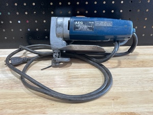 lot 38 image: 14 Gauge Sheet Metal Shears