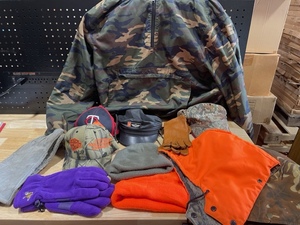 lot 53 image: Hats, Gloves, Pull Over