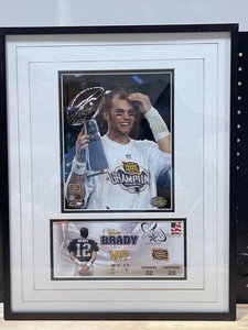 lot 2 image: Tom Brady Superbowl XXXVIII Print