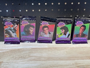 lot 27 image: Elvis Presley Trading Cards