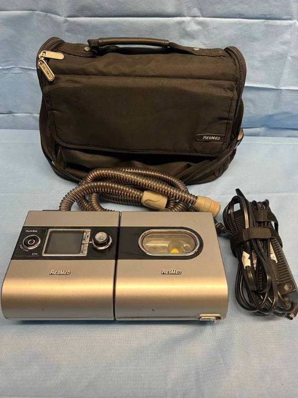 MSRP $2800 S9 CPAP MACHINE With H5i Humidifier By ResMed WTravel Bag, Hose, Power Supply&nbsp&amp Reservoir (Mask Not Included) - Works Great 1st Pic Is Stock Pic Great Cabin Backup Machine&nbsp