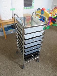 lot 838 image: MULTIDRAWER CRAFT CART
