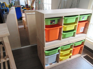 lot 851 image: WOODEN BIN STORAGE CUBES WITH BINS
