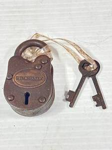 lot 43 image: Winchester Padlock & Two Keys