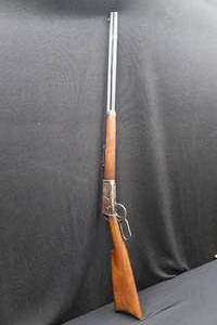 lot 1 image: PRE 64 WINCHESTER  WALL HANGER
