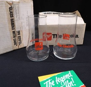 lot 30 image: 2 SETS OF COLLECTABLE 7 UP UPSIDE DOWN THE UNCOLA GLASSES.