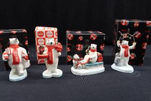 lot 71 image: ENESCO 4 PEICE COKE AND POLAR BEAR COLLECTION