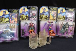 lot 97 image: LEGANDS OF BATMAN ACTION FIGURES AND COLLECTABLE MUGS