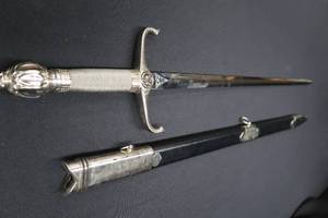 lot 140 image: SWORD AND SCABBARD