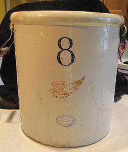 8 Gallon Red Wing Crock, No chips, ...