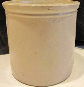 1-gallon Stoneware crock (unknown b...