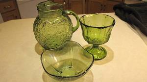 Green Depression era glass Water pi...