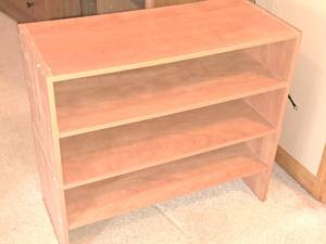lot 40 image: Bookcase 4-tier