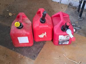 lot 100 image: Lot of (3) Plastic Gas Cans
