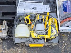 lot 112 image: Wagner FlexIO Paint Sprayer 570590 with Case
