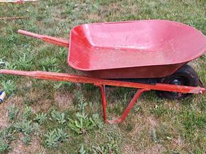 lot 153 image: Wheelbarrow