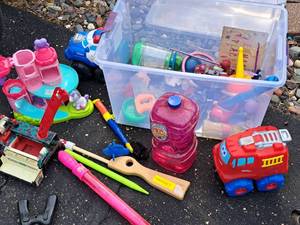 lot 161 image: Lot of  Misc. Kids Toys