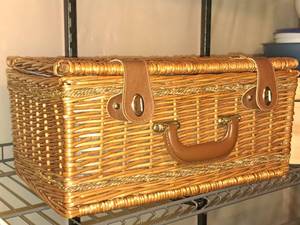 lot 306 image: Picnic Basket