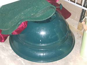 lot 313 image: Christmas Tree Stand