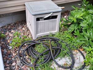 lot 21 image: Garden Hose Reel Box with Garden Hose