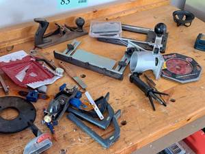 lot 97 image: Lot of  Misc. Machining Items (in tote)