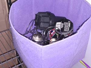 lot 318 image: Lot of (1 Plastic Tote) Food Warmers