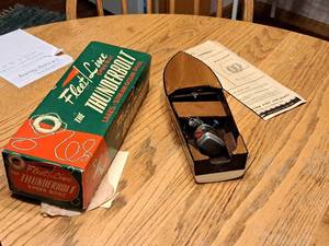 lot 391 image: Vintage Fleet Line The Thunderbolt Speed Boat with Hurricane Electric Outboard Motor and Original Box