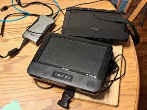 lot 390 image: Lot of (2) Philips Portable DVD Players with Chargers