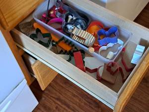 lot 402 image: Lot of  Assorted Cookie Cutters