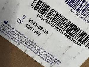lot 65 image: MSRP $300  1 Case (200cs) NEW BD Vacutainer Urine Collection Cups 364975 wIntegrated Transfer Device&nbspExpiration 923 These Containers Could Be Used For Crafting & Garage Sorting Storage