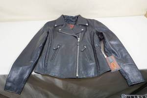 lot 55 image: FMC Allure Womens Leather Motorcycle Jacket XL