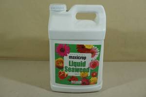 lot 74 image: 2.5 Gallons Ohstroms Maxicorp Liquid Seaweed