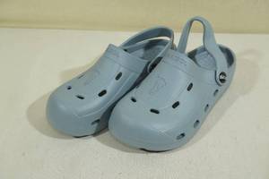 lot 105 image: Nuusol Womens Mccall Clog Shoes -Size 7