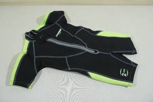 lot 115 image: Cressi Lido 2mm Wet Suit -Size -1