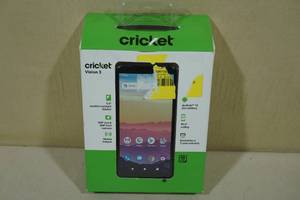 lot 131 image: Cricket Vision 3 Android 10 Smart Phone