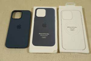 lot 155 image: 3 Apple iPhone 14 Pro Max MagSafe Cases