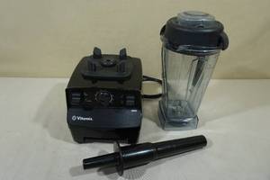 lot 160 image: Vitamix Blender