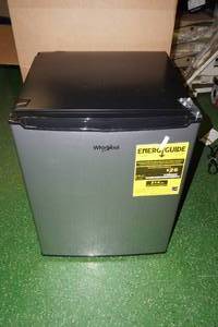 lot 195 image: Whirlpool 2.7CU FT Refrigerator