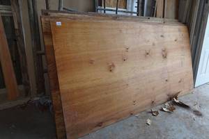 lot 581 image: Assorted Plywood
