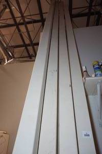 lot 99 image: 16 Long 4 x 4 Posts